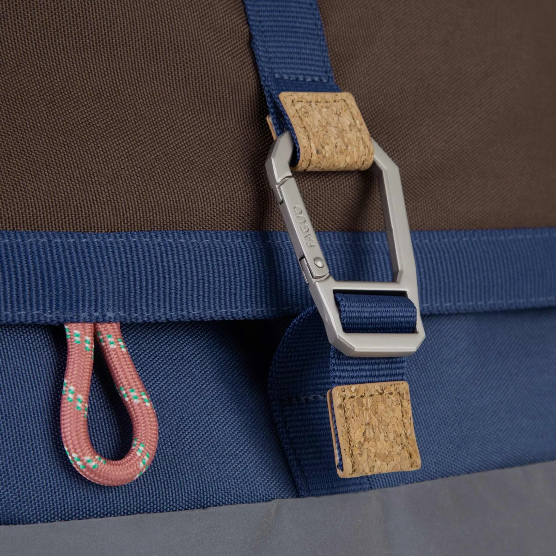 Sac A Dos Marron & Bleu