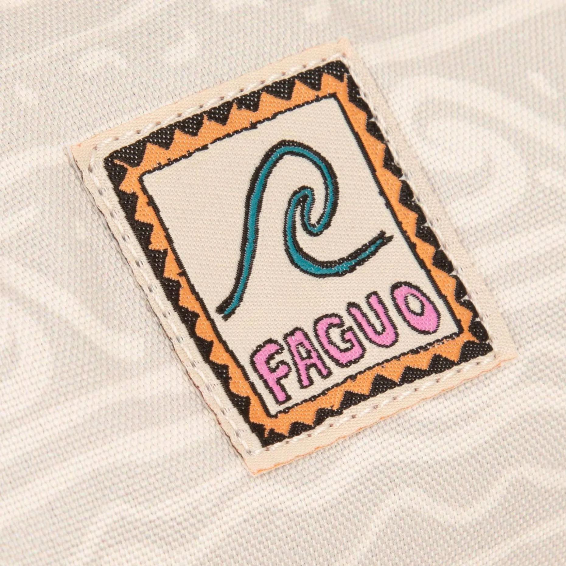 Trousse De Toilette Ecrue A Motif Vague Vegan